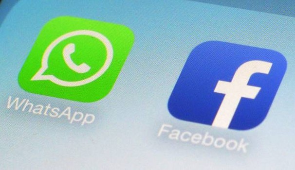 Facebook - Al via la possibilità di entrare su Whatsapp dall'applicazione